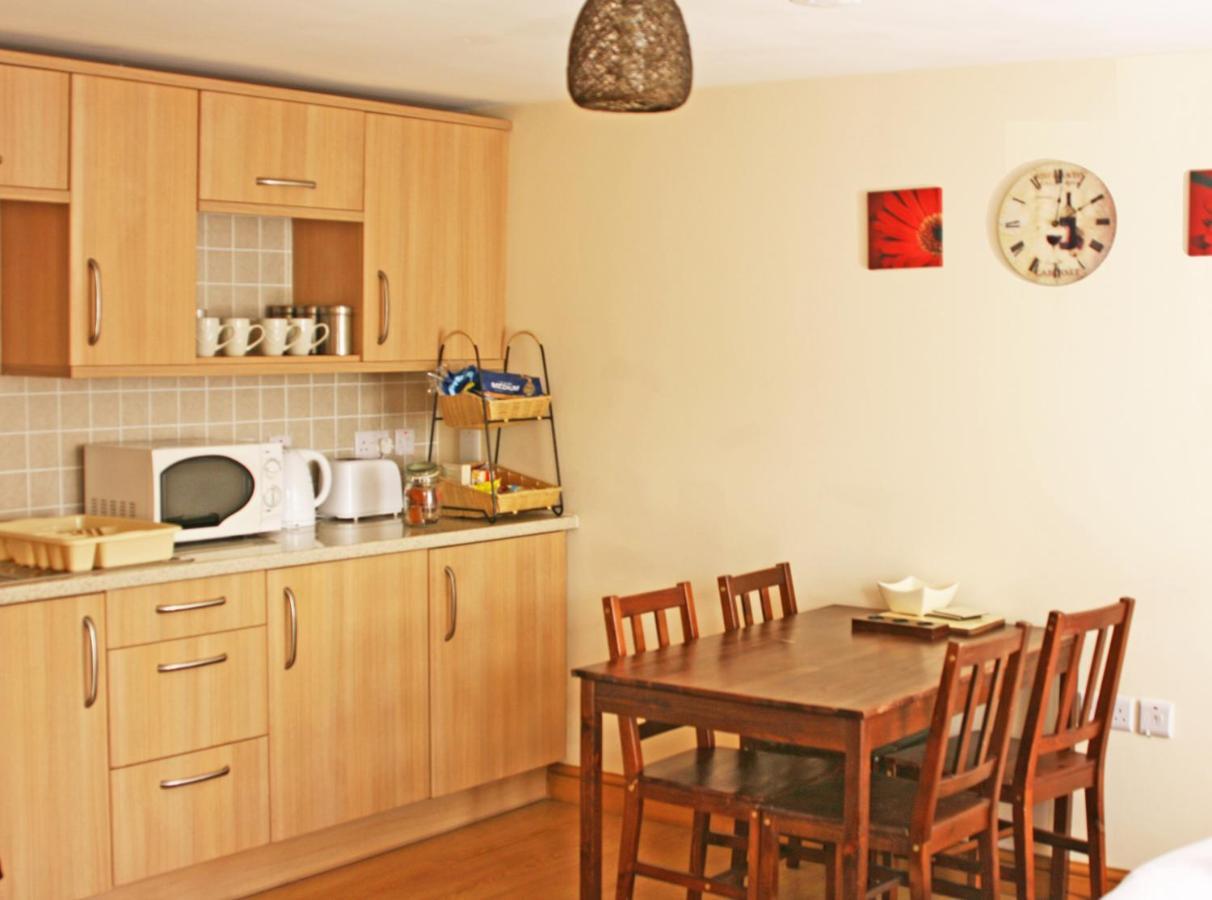 The Gremlin Lodge Brecon Bagian luar foto